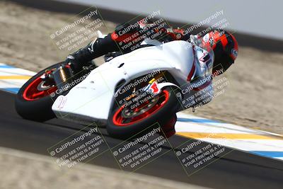 media/Sep-06-2025-CRA (Sat) [[cd32356307]]/Races/Race 4/